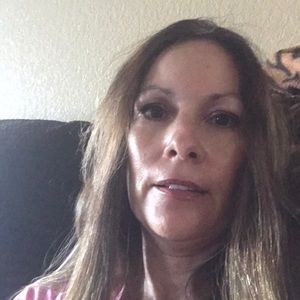 Meet your Posher, Eliza